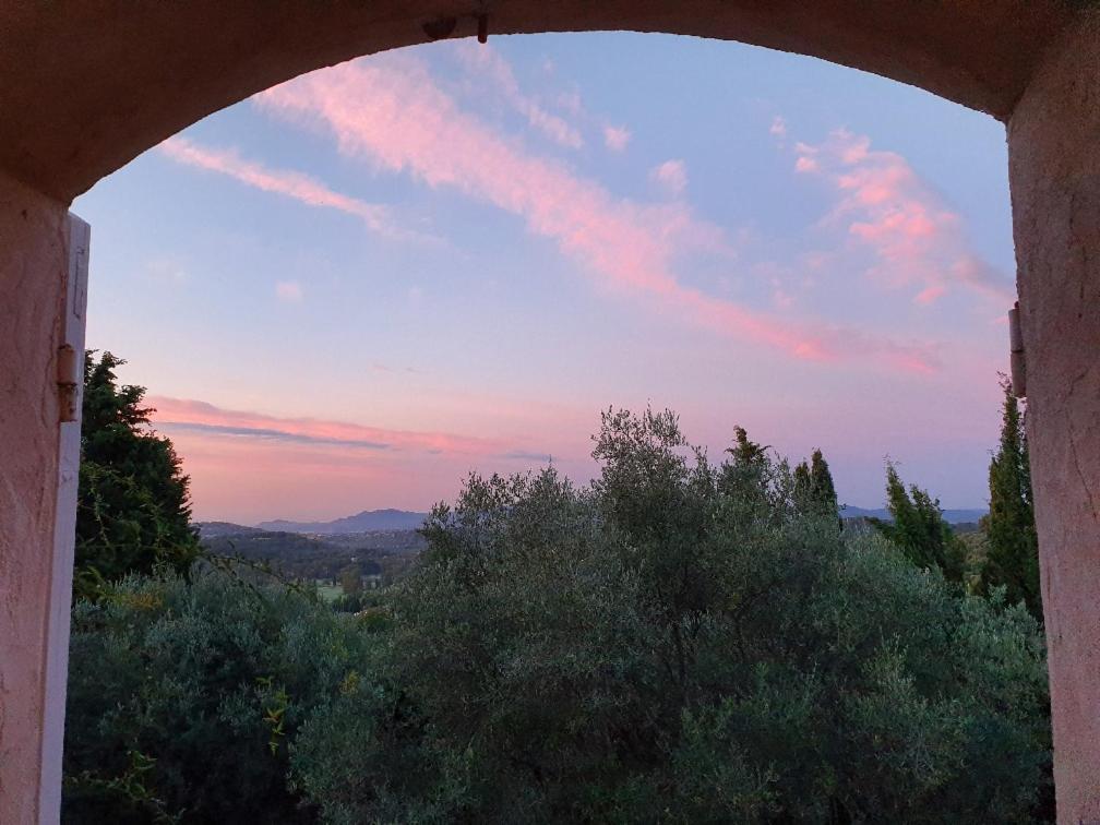 Apartment Picasso In Large Park With Heated Pool Chateauneuf-Grasse Exterior photo