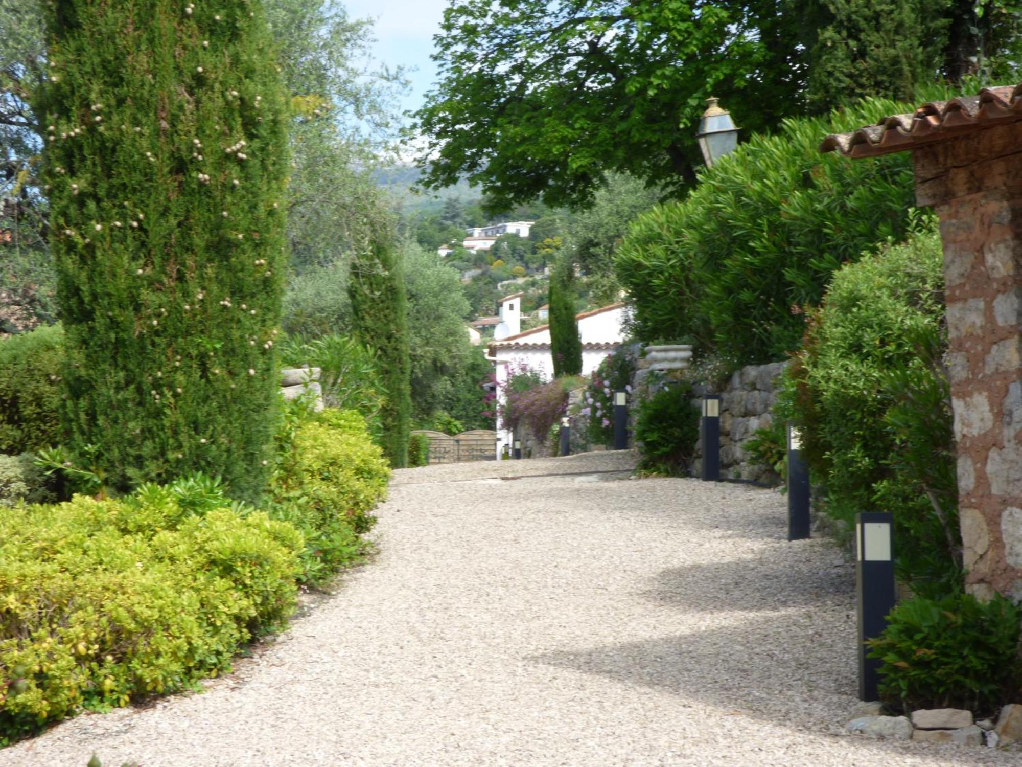Apartment Picasso In Large Park With Heated Pool Chateauneuf-Grasse Exterior photo